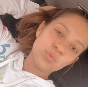 Meet your Posher, Lillian